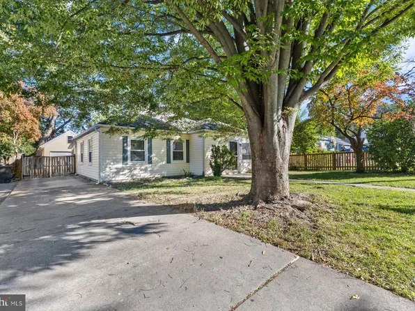 3013 Edgewood Rd, Kensington, MD 20895