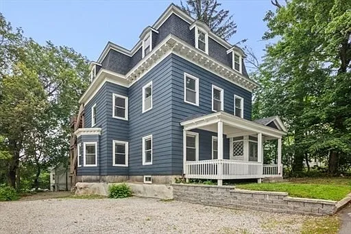35 Oak Ave #2 — Photo 18