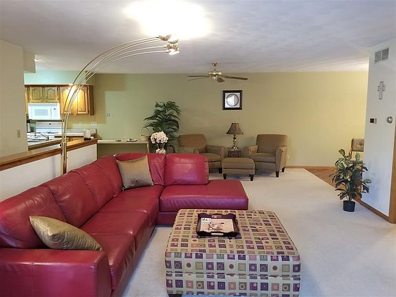 3rd image of 1450 Brandywine Dr