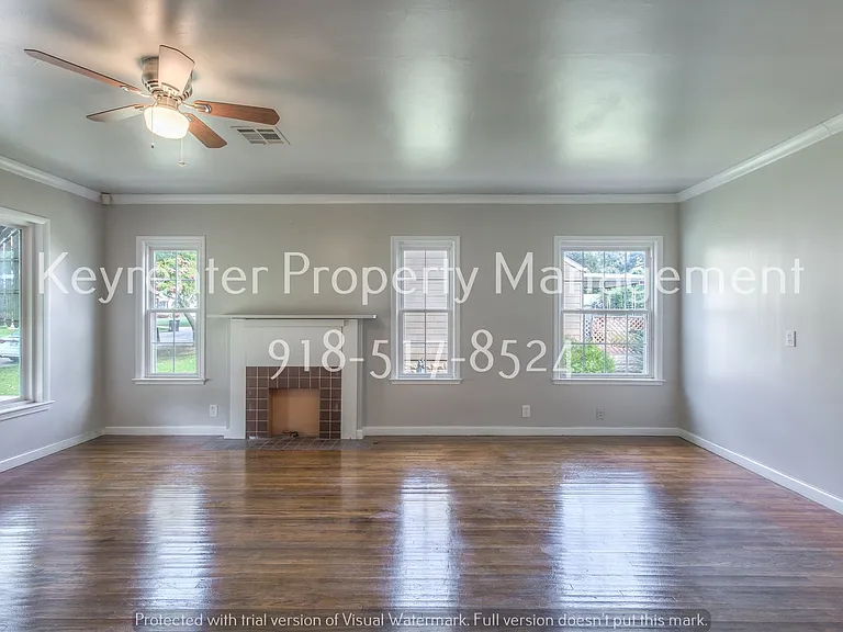 729 N Florence Pl — Photo 14