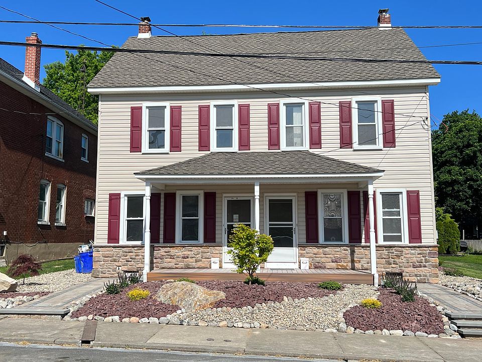 1st image of 120 N Green St #120