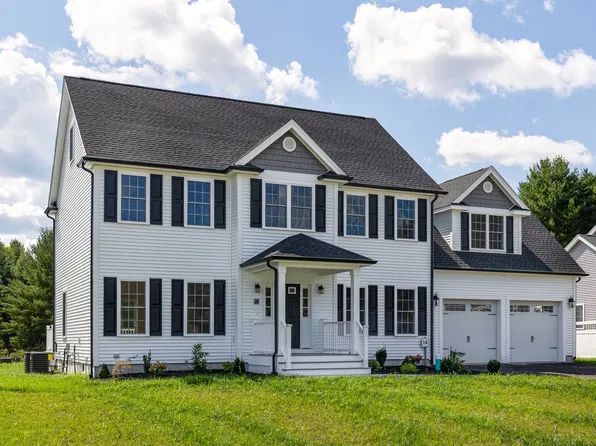 14 April Way #14, Millis, MA 02054