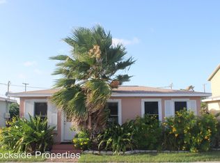 1208 S Church St, Rockport, TX 78382