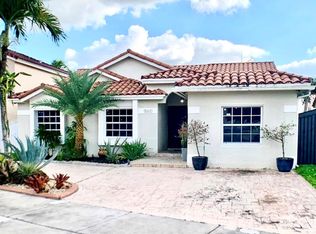 15610 SW 62nd St, Miami, FL 33193