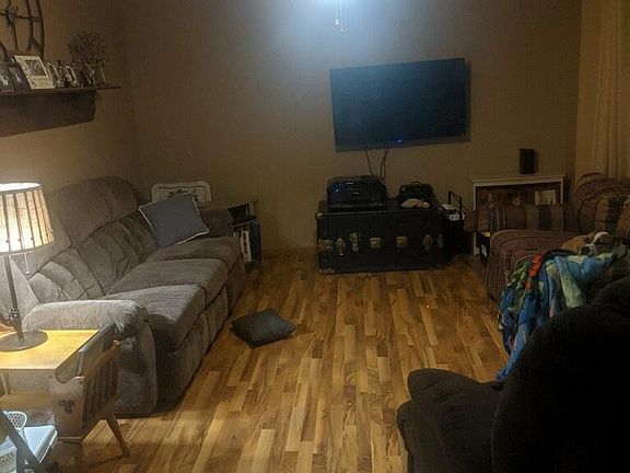 5th image of 229 Glenview Dr