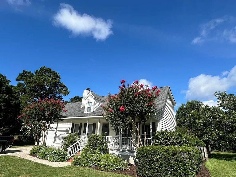 1136 Audubon Pl — Photo 2