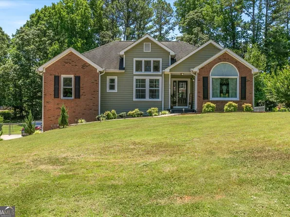 154 Camden Woods Dr, Dallas, GA 30157