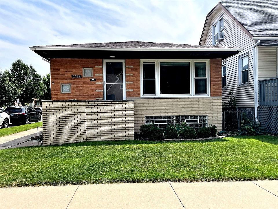 1st image of 3301 W 110th St