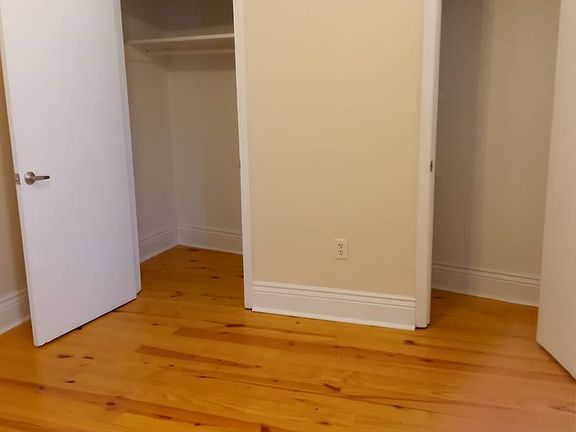 3rd image of 1400 Gov Nicholls St #4