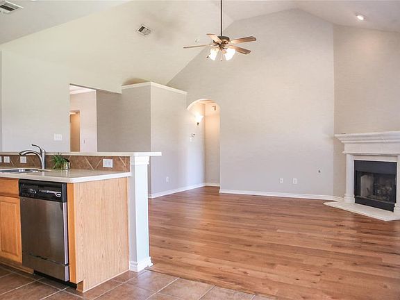 5th image of 5716 Balmorhea Dr