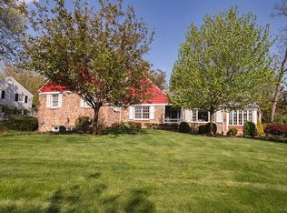 4 Couch Farm Rd, Pittsburgh, PA 15243