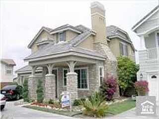 2nd image of 12 La Salle Ln