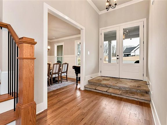 5th image of 6140 Crescent Moon Rdg