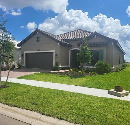 2nd image of 9935 Cloister Dr