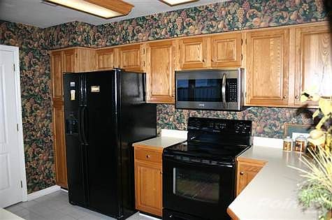 5th image of 1055 Palmer Ct