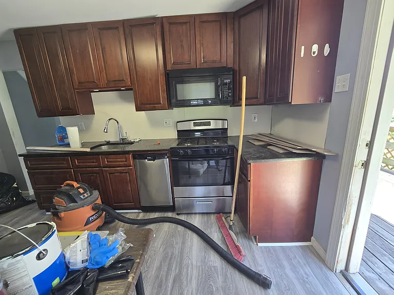 804 Bethel Ave — Photo 6