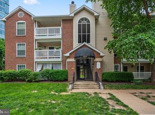 1521 Lincoln Way APT 104A, Mc Lean, VA 22102