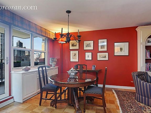 4th image of 340 E 80th St #12O