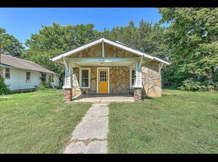 522 Spring St, Springdale, AR 72764