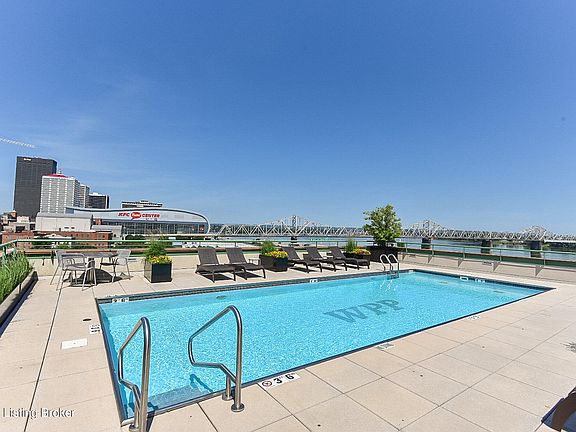 4th image of 222 E Witherspoon St Unit 405