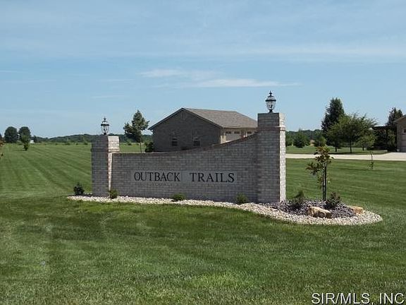 4th image of 212 Kangaroo Ct