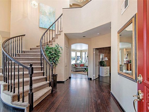 3rd image of 12190 Brickellia St