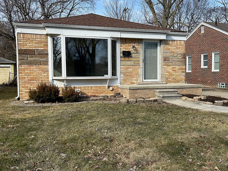 1st image of 13640 Elgin Ave