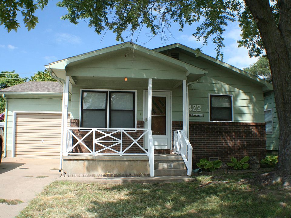 1st image of 1423 Spencer Dr