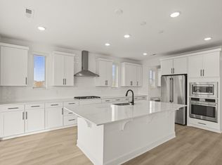 37 Foxton Ct, Mount Juliet, TN 37122