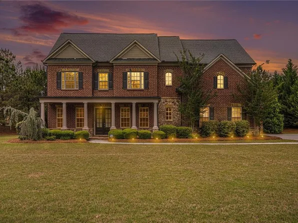 210 Stonewyck Dr, Tyrone, GA 30290