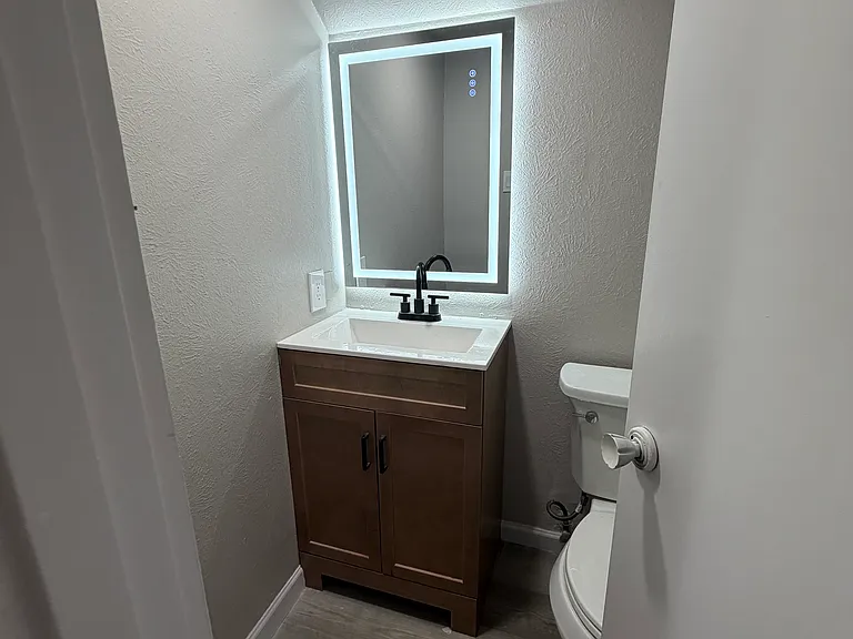 2000 Fleur De Lis Ct — Photo 14