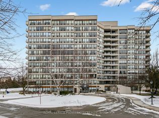 10 Laurelcrest St #1208, Brampton, ON L6S 5Y3