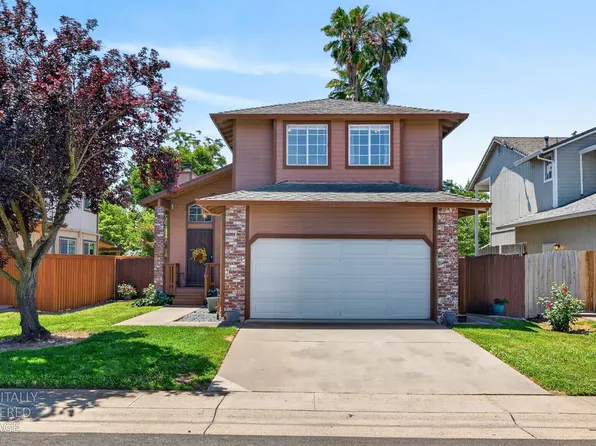 153 Creekside Cir, Sacramento, CA 95823