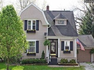 104 Elm Ct, Chagrin Falls, OH