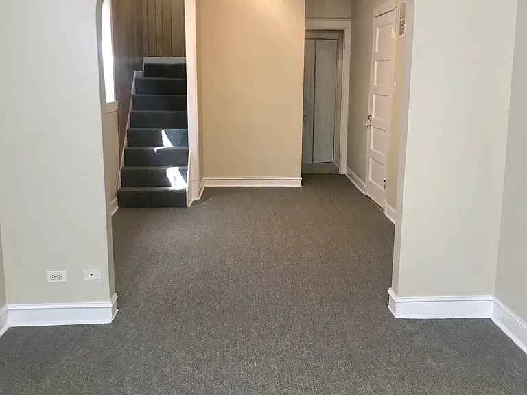 4106 N Damen Ave #1 — Photo 13