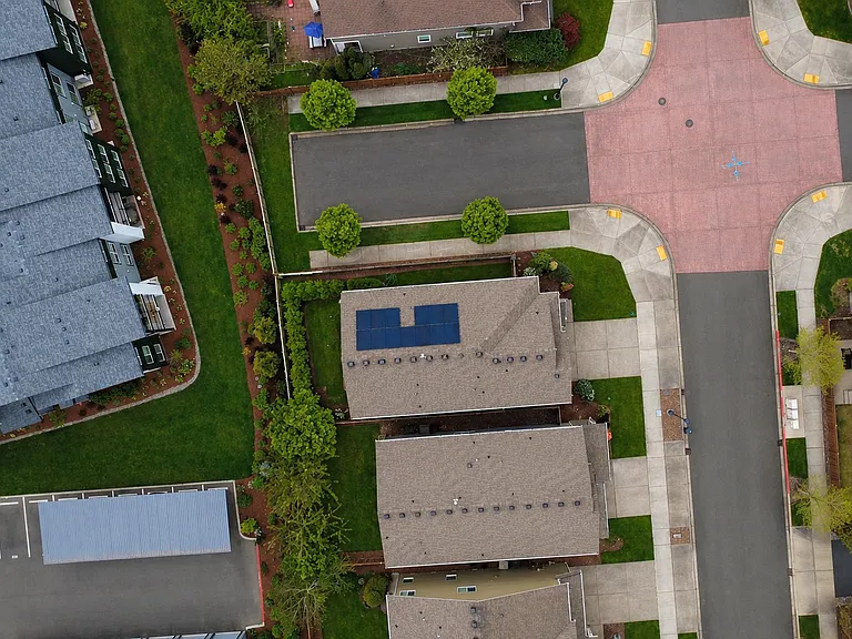 8905 Corona St NE — Photo 21