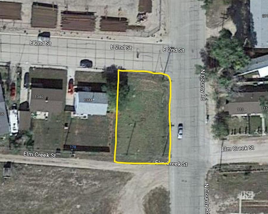 2nd image of 1-1348 E 2nd St Lot 1
