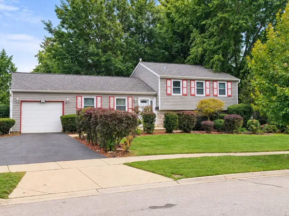 1329 Elm Dr, Schaumburg, IL 60194