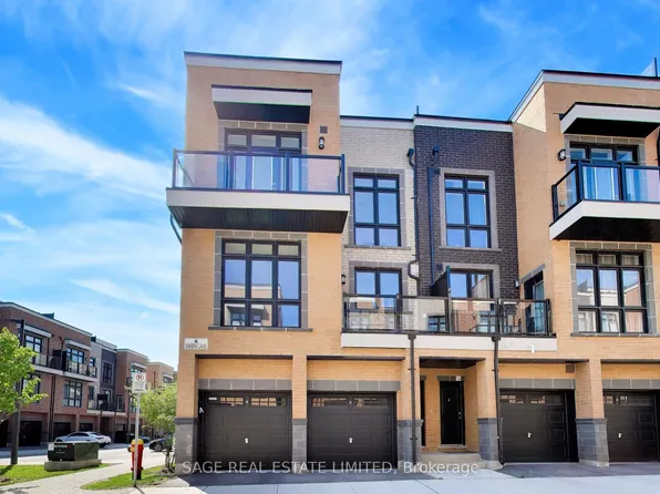 6 Sayers Ln #7, Richmond Hill, ON L4E 1J4
