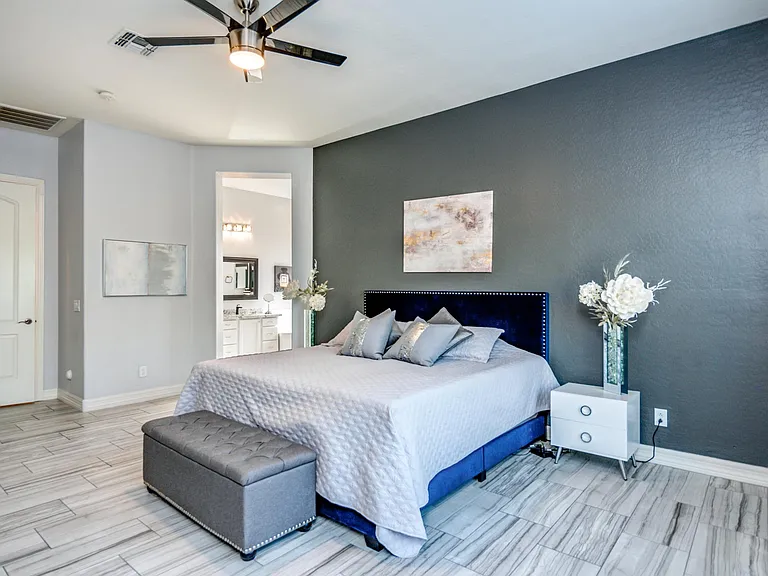 1230 E Canary Dr — Photo 36