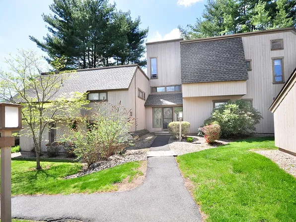 99 Mallard Dr #99, Avon, CT 06001