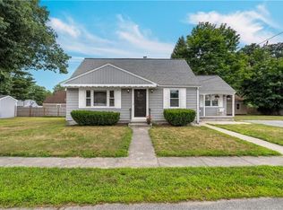 3 Eisenhower Dr, Smithfield, RI 02917