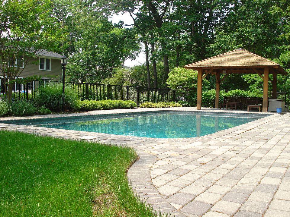 Pavers Around Pool