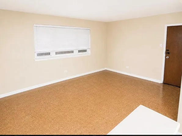 3631 147th Pl Unit 2S, Midlothian, IL 60445