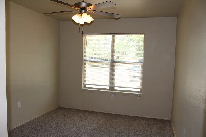 1607 Avenue Y — Photo 14