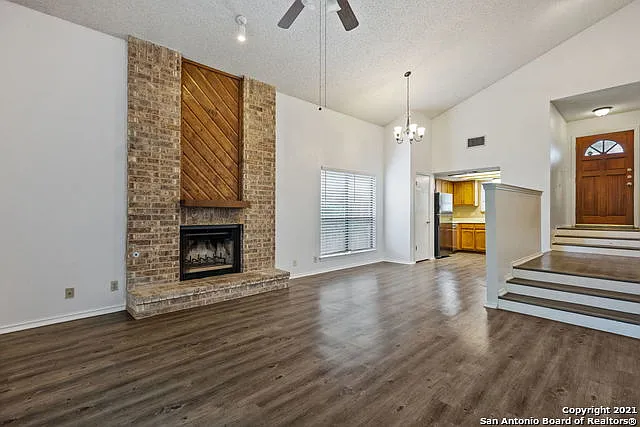 3 bed, 1250 sqft, $1,535 — Photo 4