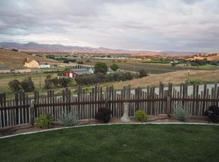 1915 Union Rd, Hollister, CA 95023