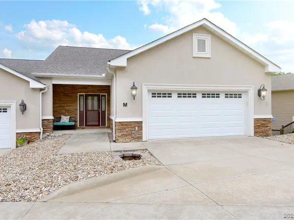 305 Thornsberry Rd Unit M, Lake Ozark, MO 65049