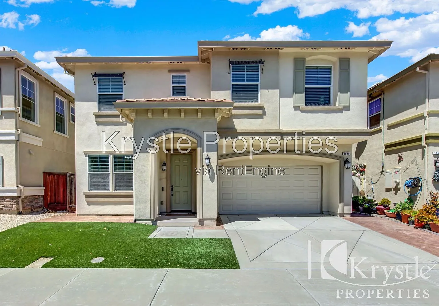 5 bed, 3.0 bath, 2375 sqft, $4,000 — Photo 1