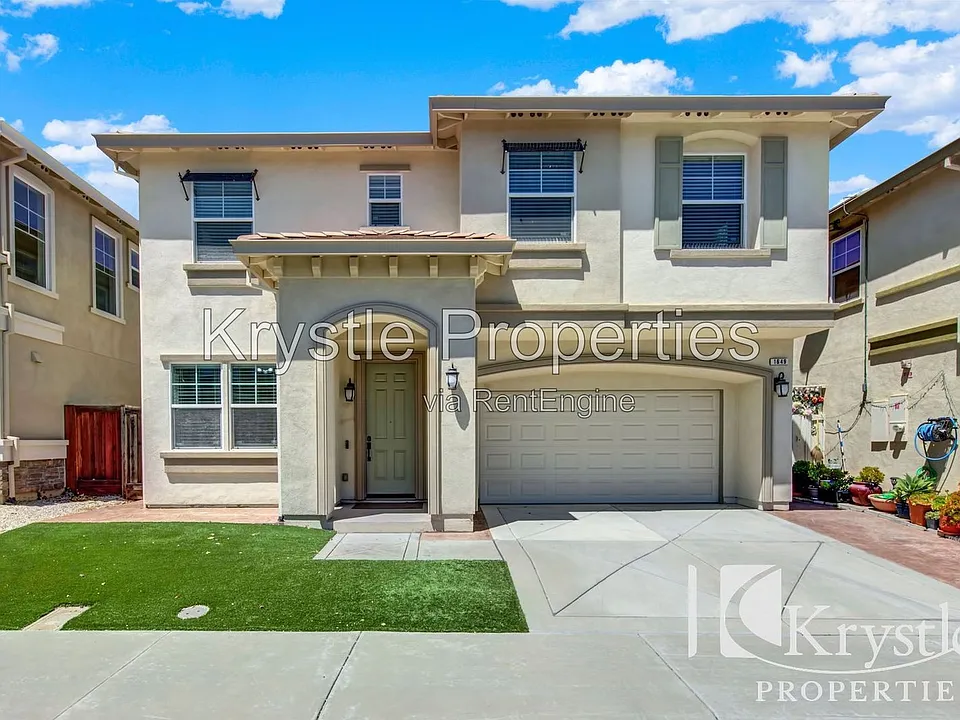 1649 Roma Dr